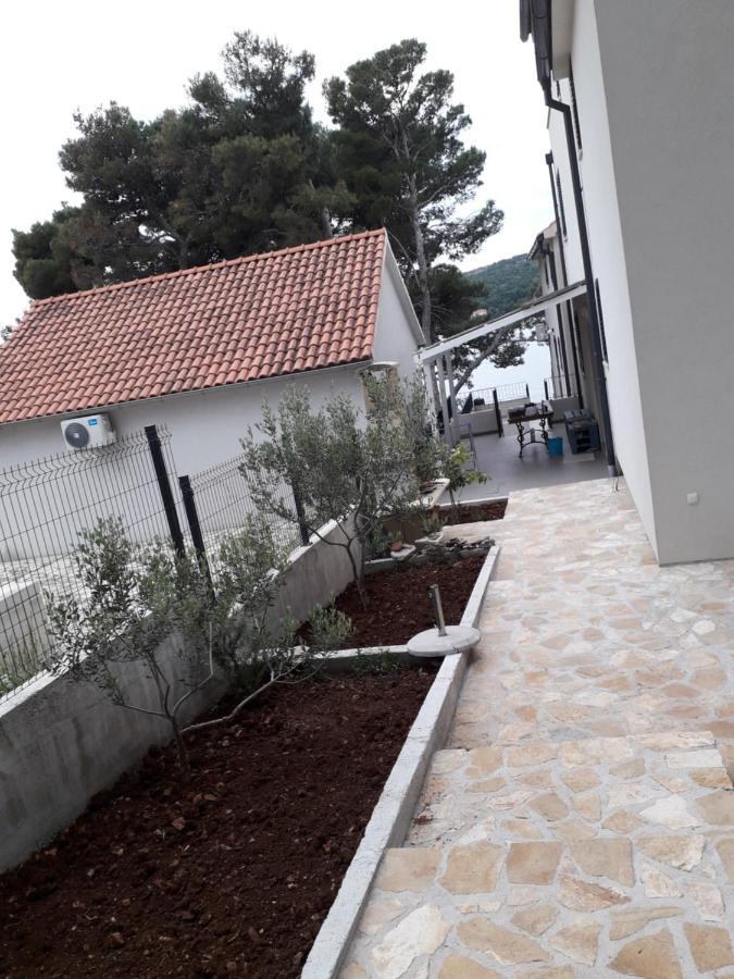 Apartment More Sumartin Luaran gambar