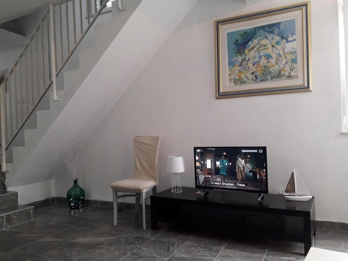 Apartment More Sumartin Luaran gambar