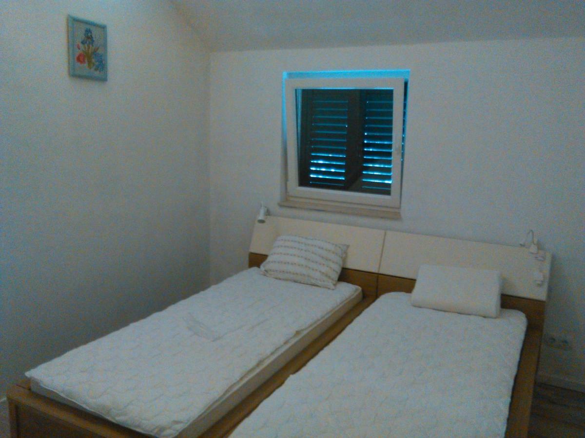 Apartment More Sumartin Luaran gambar