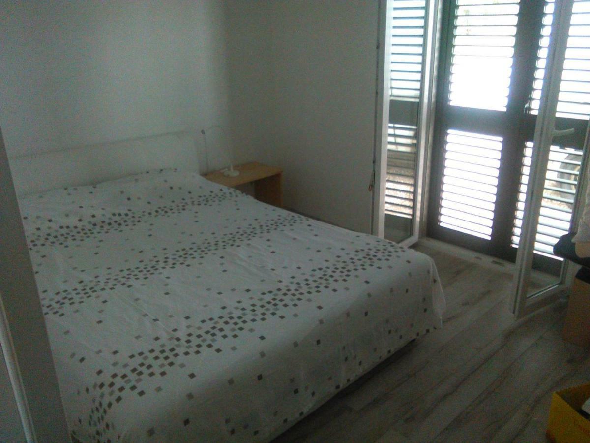 Apartment More Sumartin Luaran gambar