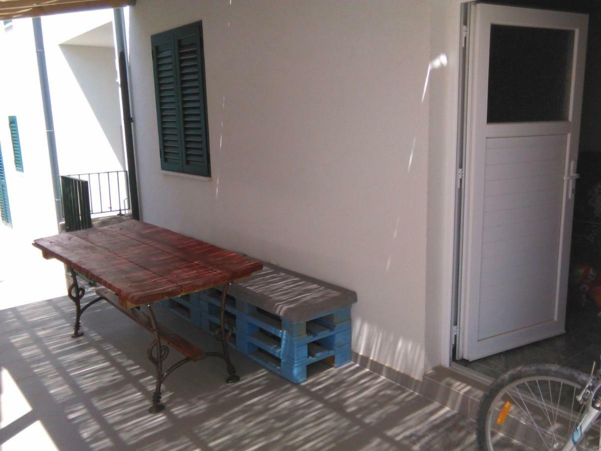 Apartment More Sumartin Luaran gambar