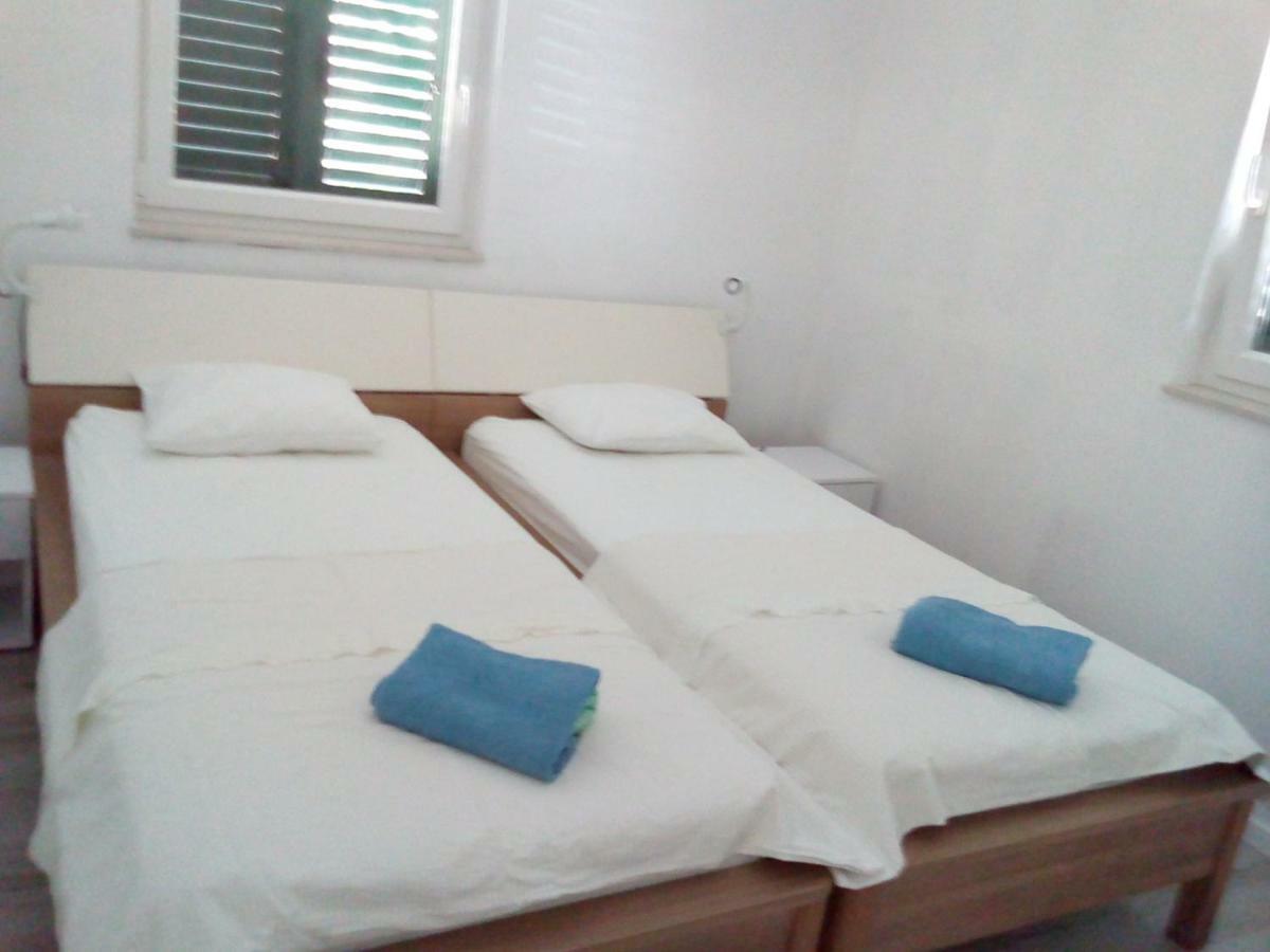 Apartment More Sumartin Luaran gambar